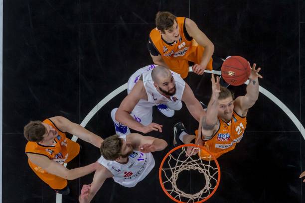 在与皇马交 在与皇马交