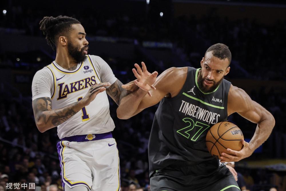 了对方后卫 了对方后卫